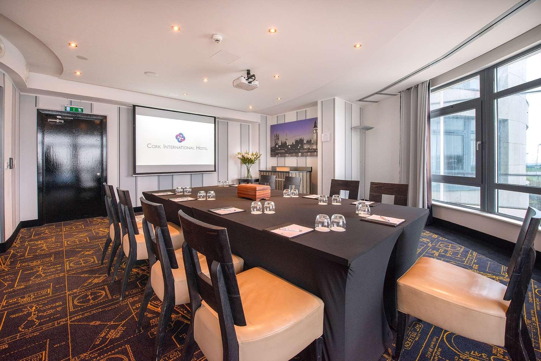 Cork International Hotel Ngoại thất bức ảnh
